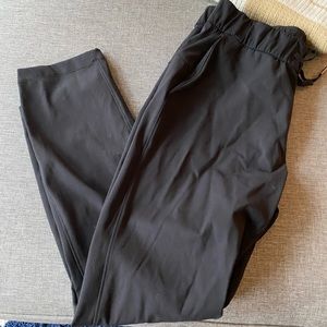 Lululemon On the Fly pants